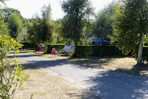 Camping Kervilor - Wohnwagen- und Zeltstellplatz auf dem Campingplatz