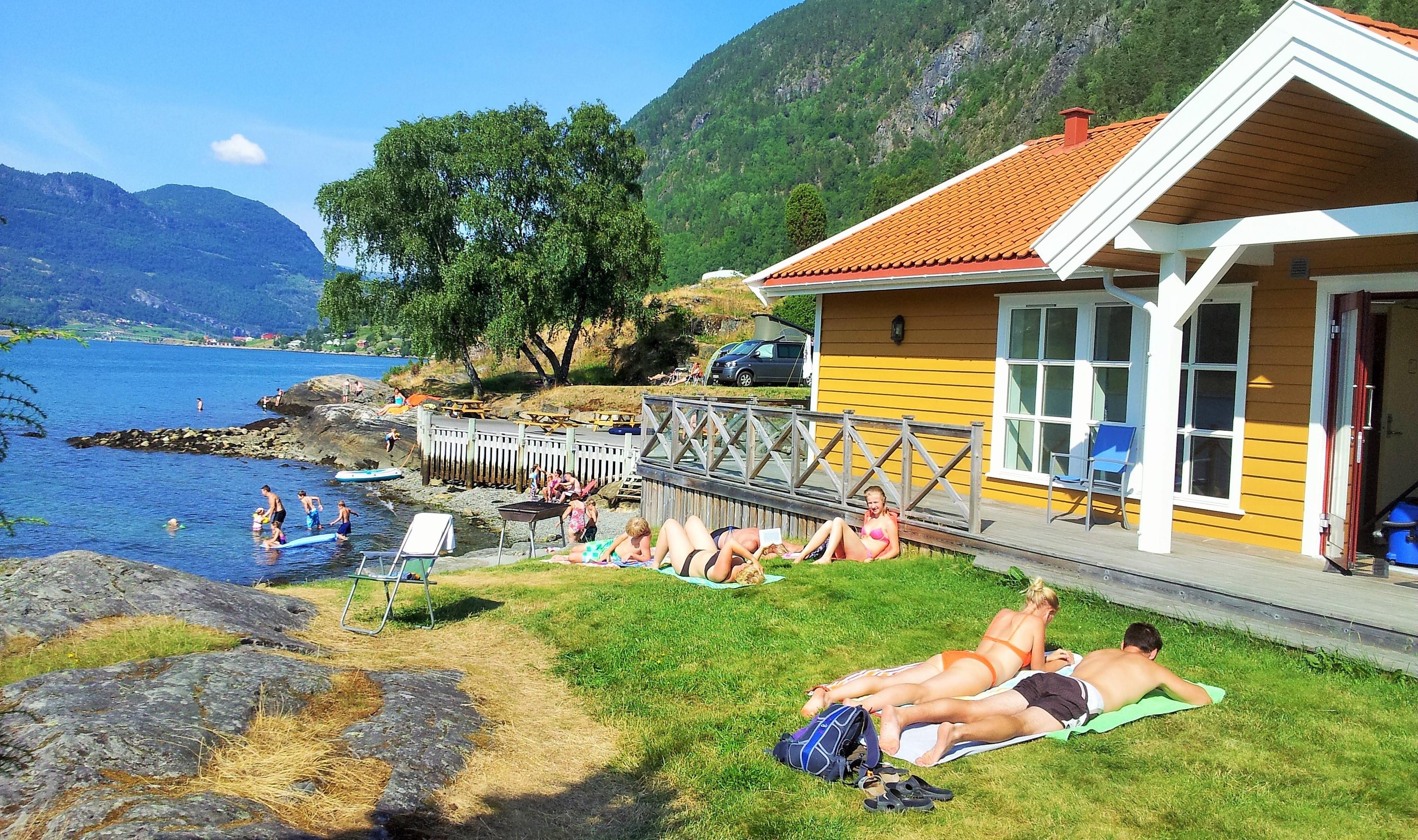 Kjørnes Camping and Fjordcabins