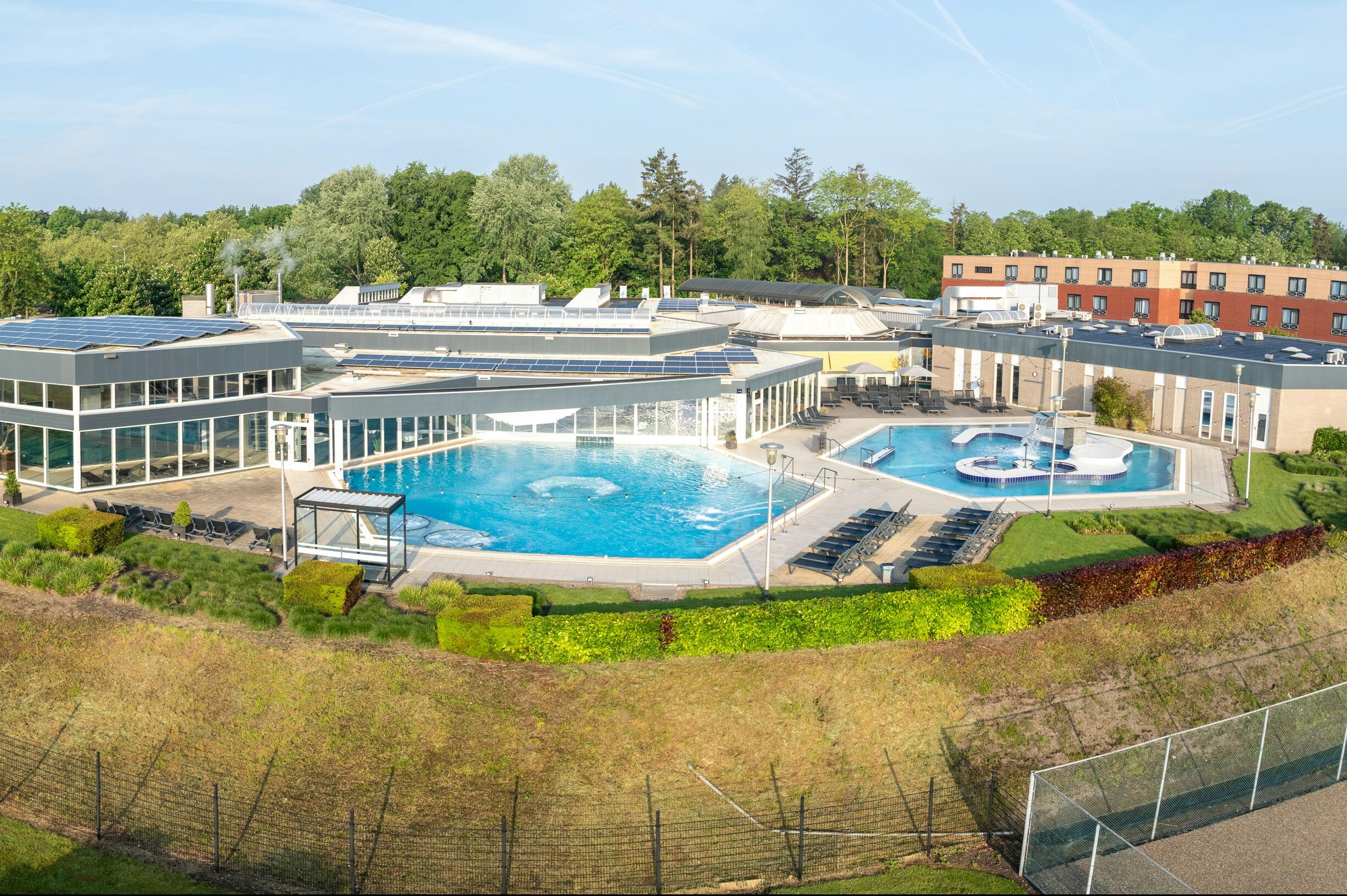 Camping Klein Vink - Blick auf die Freibadanlage des Campingplatzes