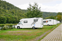 Camping Königstein -  Lage am See Standplatz4