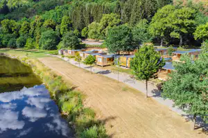 Camping Kohnenhof - Blick auf die Mietunterkünfte des Campingplatzes