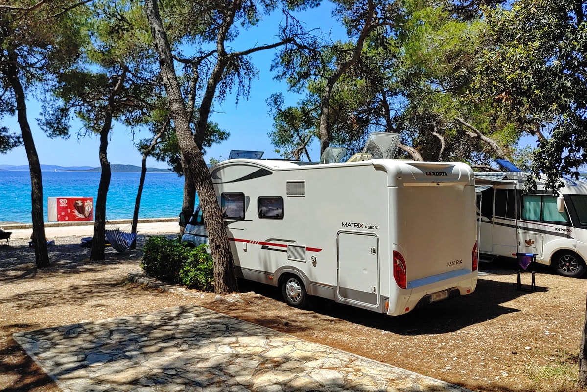 Camping Kozarica - Standplätze auf dem Campingplatz