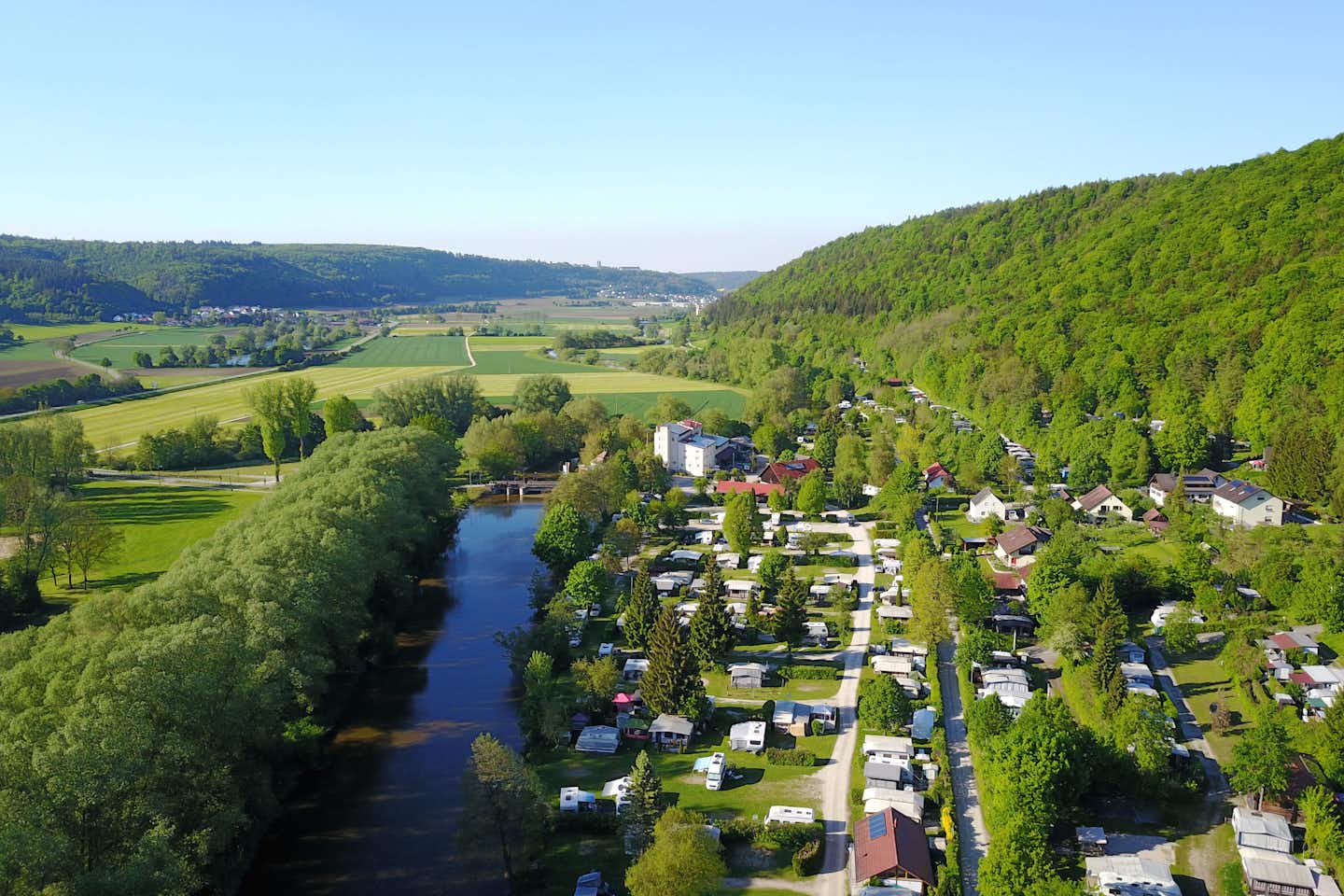 Camping Kratzmühle - Gelände vom Campingplatz am Fluss Vogelperspektive