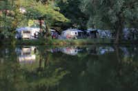Camping Kratzmühle - Wohnmobil- und Zeltplätze direkt am Wasser auf dem Campingplatz