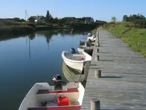 Camping Krik Vig - Boote auf dem Campingplatz
