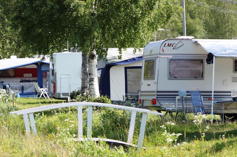 Camping Kukkolaforsen - Wohnmobil- und  Wohnwagenstellplätze