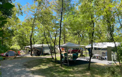 Au Tylo Soleil Camping (Dauphin)