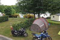 Camping L' Ecrin Nature - Zeltplätze im Grünen