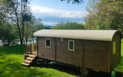 Camping l'Émeraude du Lac