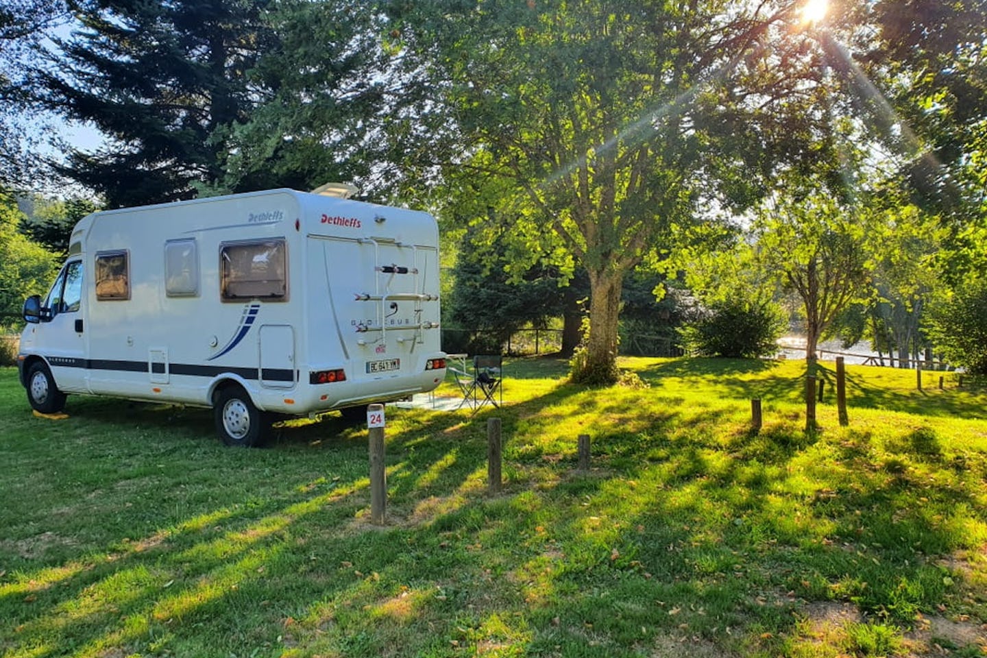 Camping l'Émeraude du Lac
