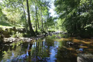 Camping l'Oasis Camping L' Oasis - Fluss direkt am Campingplatz