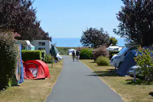 Camping L' Océan - Familienfreundlicher Campingplatz am Strand