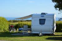 Camping L' Océan - Wohnmobil- und  Wohnwagenstellplätze mit Blick auf das Meer