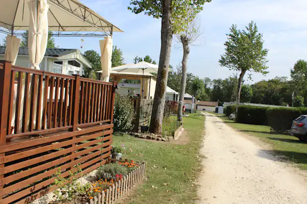 Camping L'Étang Bleu