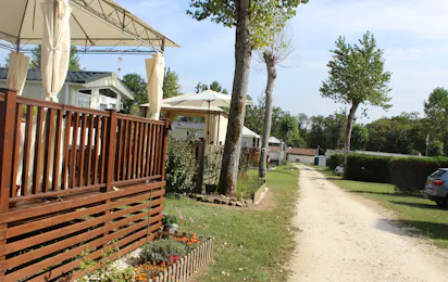 Camping L'Étang Bleu