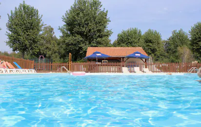Camping L'Étang Bleu