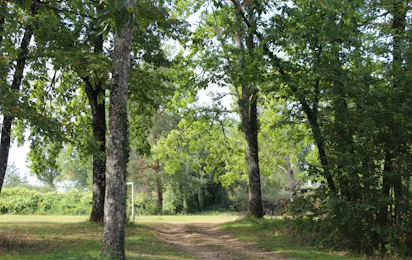 Camping L'Étang Bleu