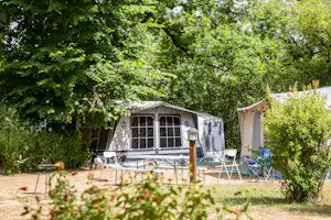 Camping La Bageasse - Wohnmobil- und Wohnwagenstellplätze im Grünen