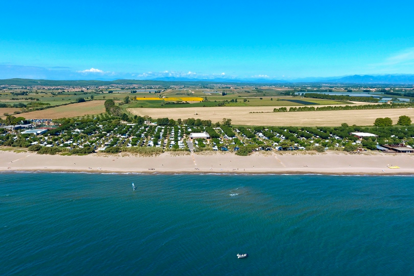 Camping La Ballena Alegre Costa Brava  - Campingplatz am Meer aus der Vogelperspektive