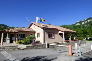 Camping La Belle Étoile - Eingang zum Campingplatz