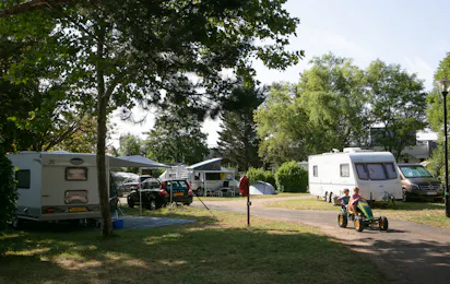 Camping La Belle Étoile (Melun)