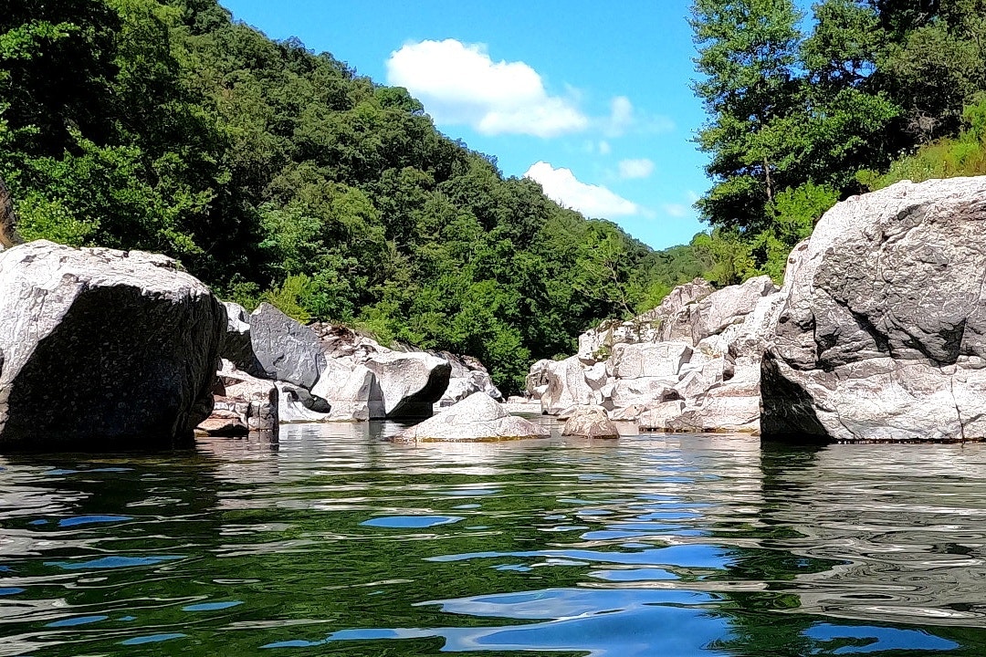 Camping La Berge Fleurie - Blick auf den Fluss in der Nähe des Campingplatzes