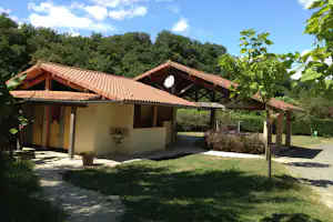 Camping La Chatonnière - Sanitärgebäude vom Campingplatz
