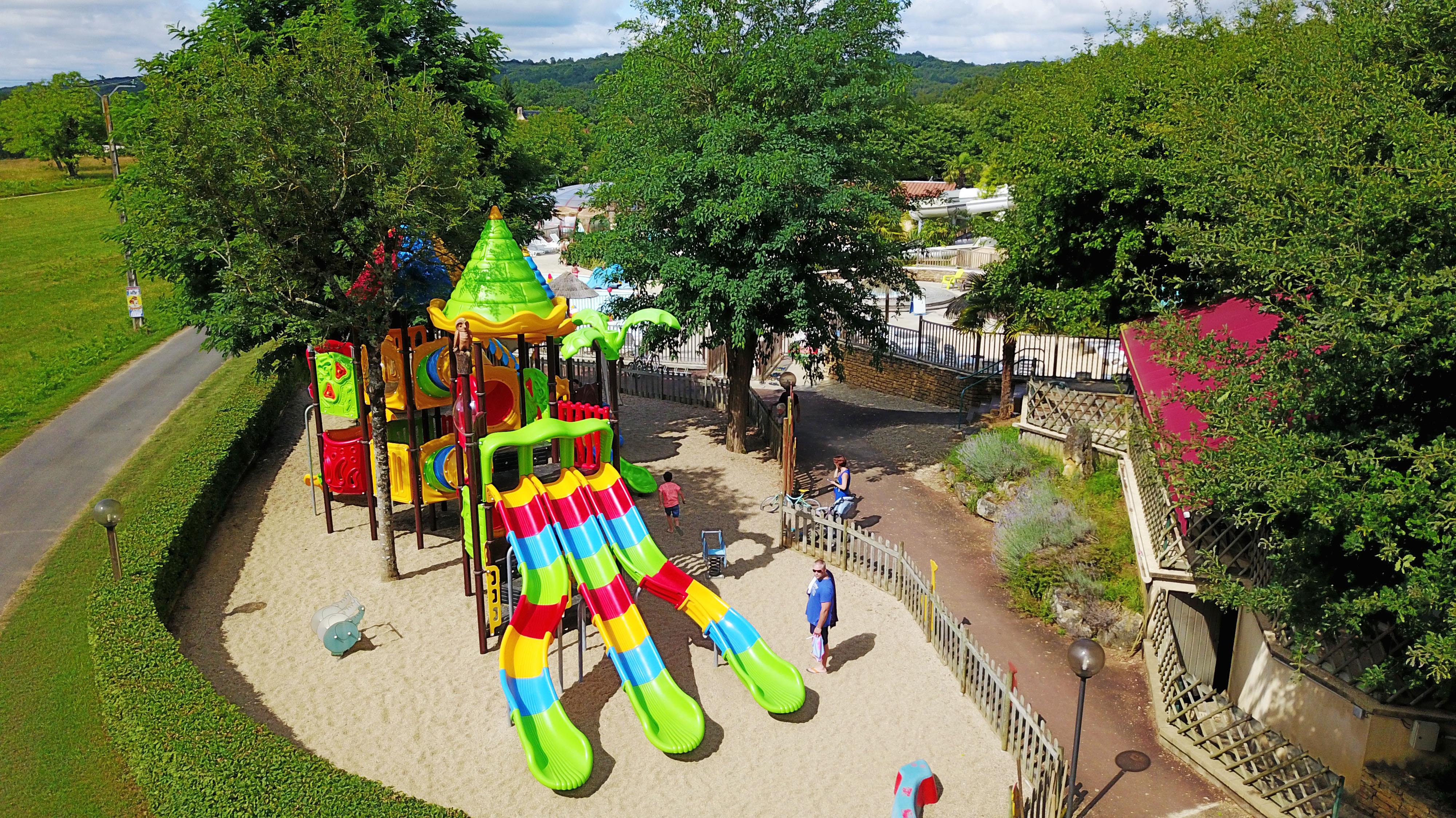 Camping La Châtaigneraie