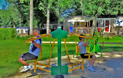 Camping La Châtaigneraie (Carlux)