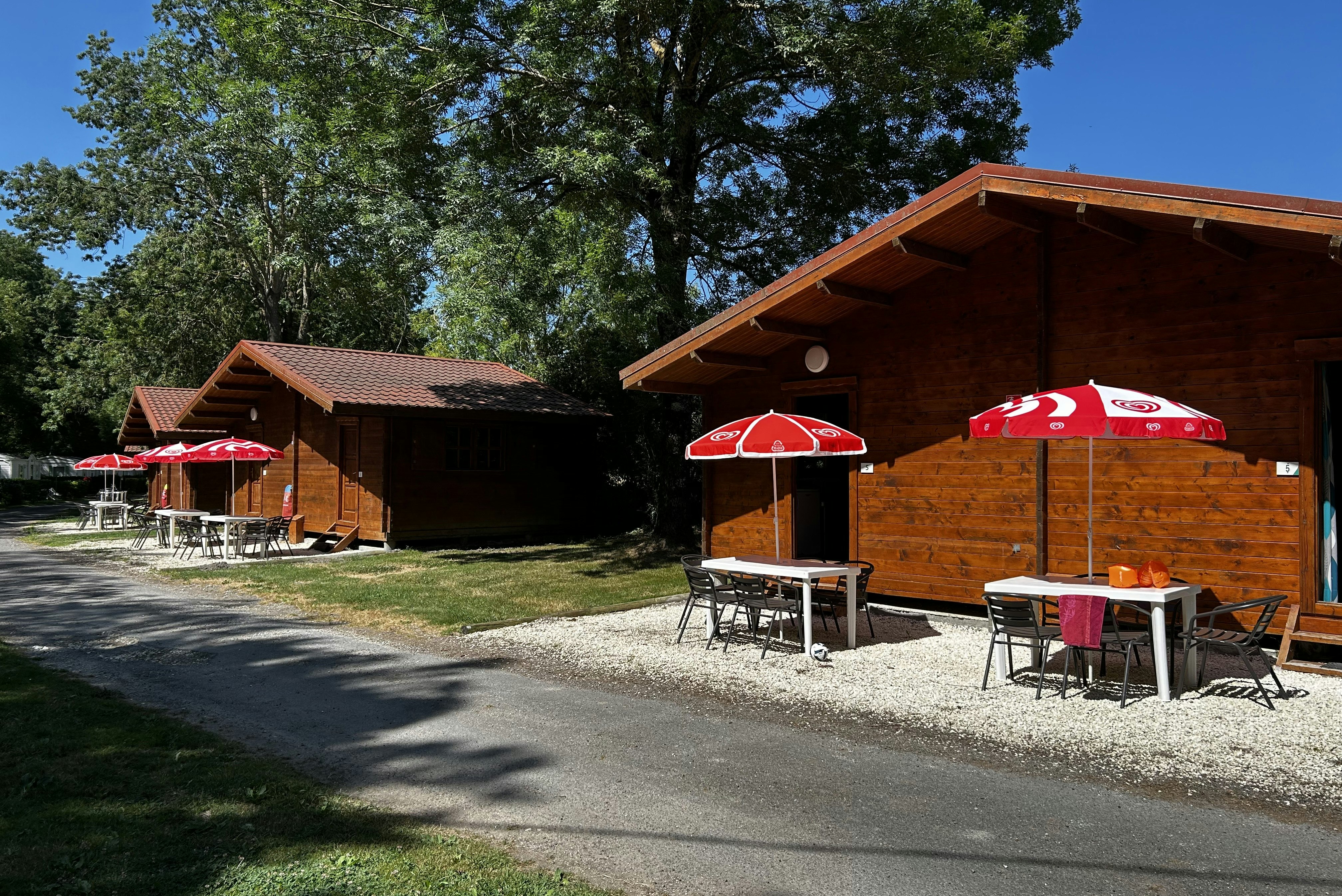 Camping les 2 salamandres  Camping La Clé des Champs  - Mobilheime auf dem Campingplatz