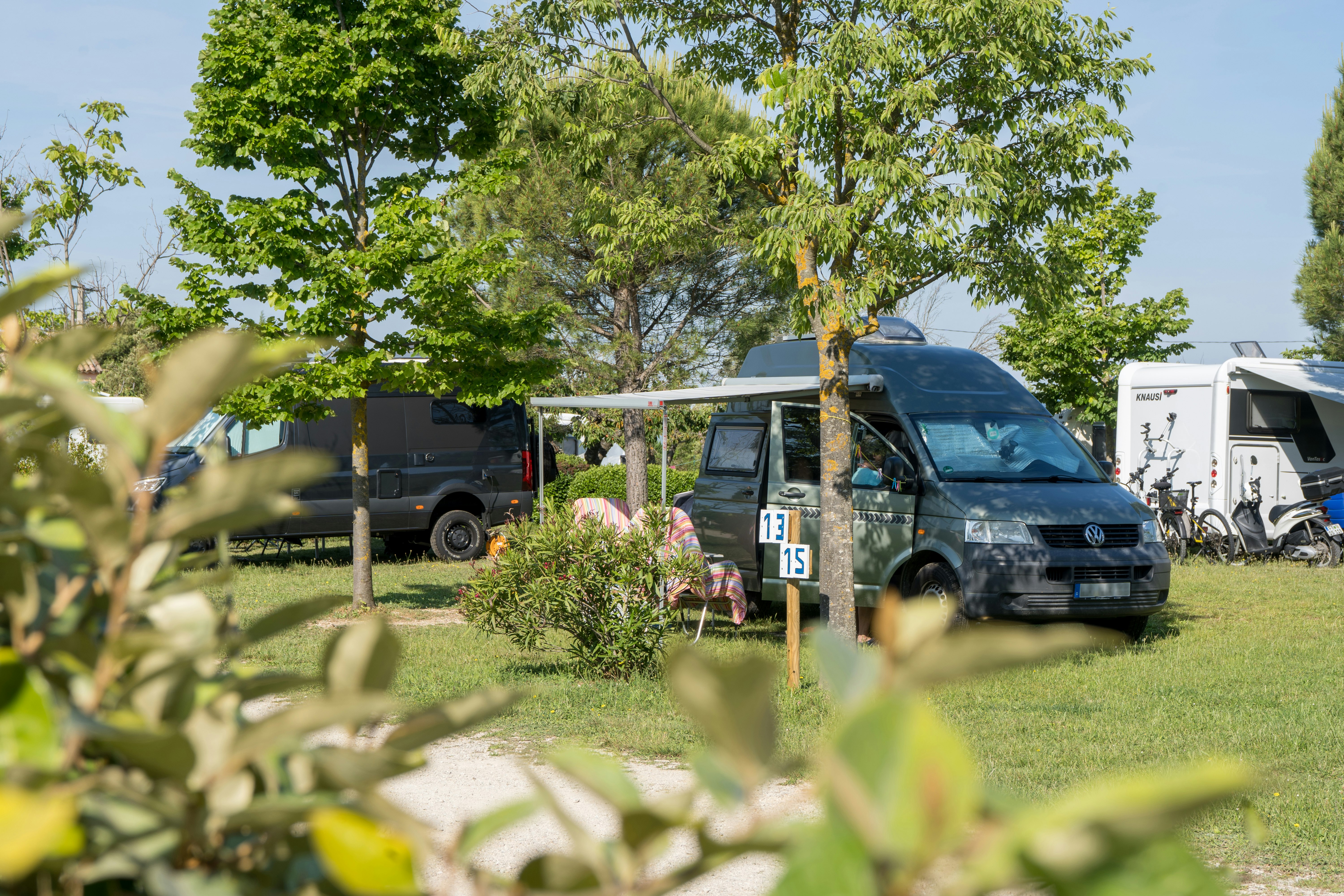 Lubea Camping  Camping La Clé des Champs - Standplätze auf dem Campingplatz