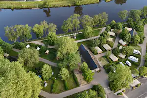 Onlycamp La Confluence - Campingplatz aus der Vogelperspektive