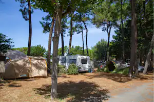 Camping Ushuaïa Villages la Conge - Standplätze auf dem Campingplatz