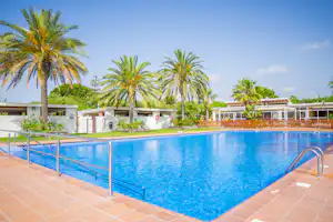 CAMPING LA CORONA - Pool im Freien auf dem Campingplatz