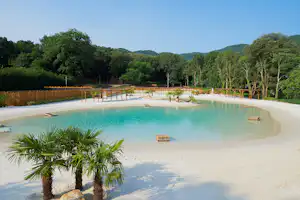 Camping La Croix Clémentine - Badelagune auf dem Campingplatz