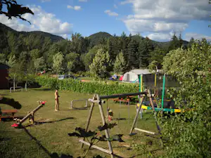 Flower Camping la Dourbie - Kinderspielplatz auf dem Campingplatz