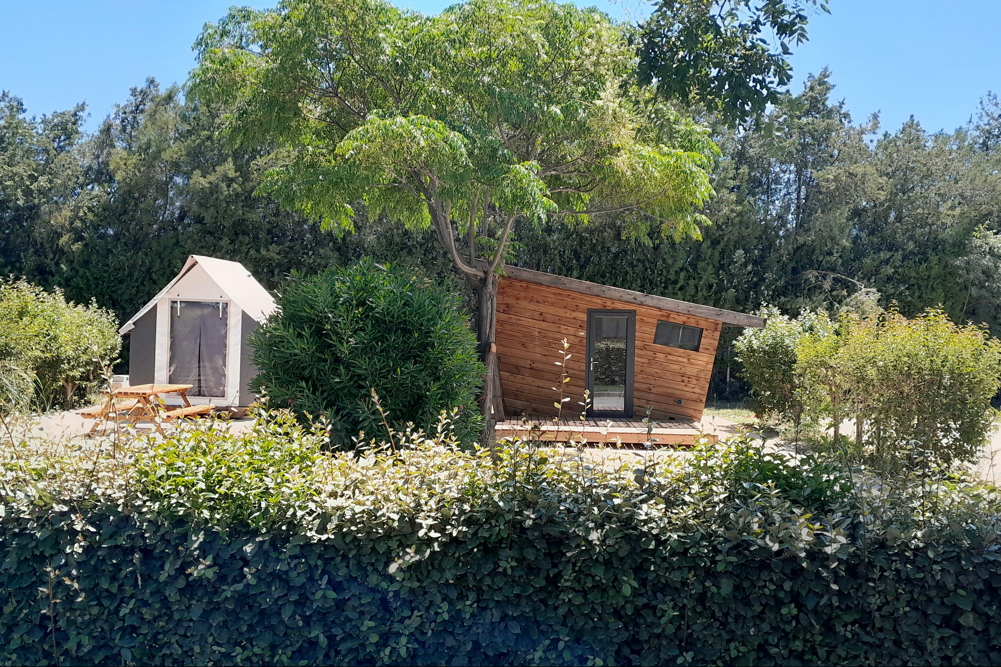 Camping la Durance - Mobilheim und Glamping