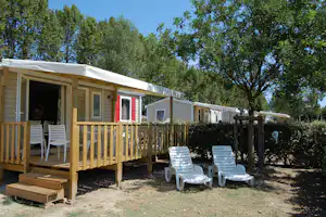 Camping la Durance - Mobilheime mit überdachter Veranda