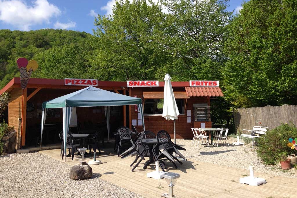 Camping La Faz  -  Imbiss auf dem Campingplatz