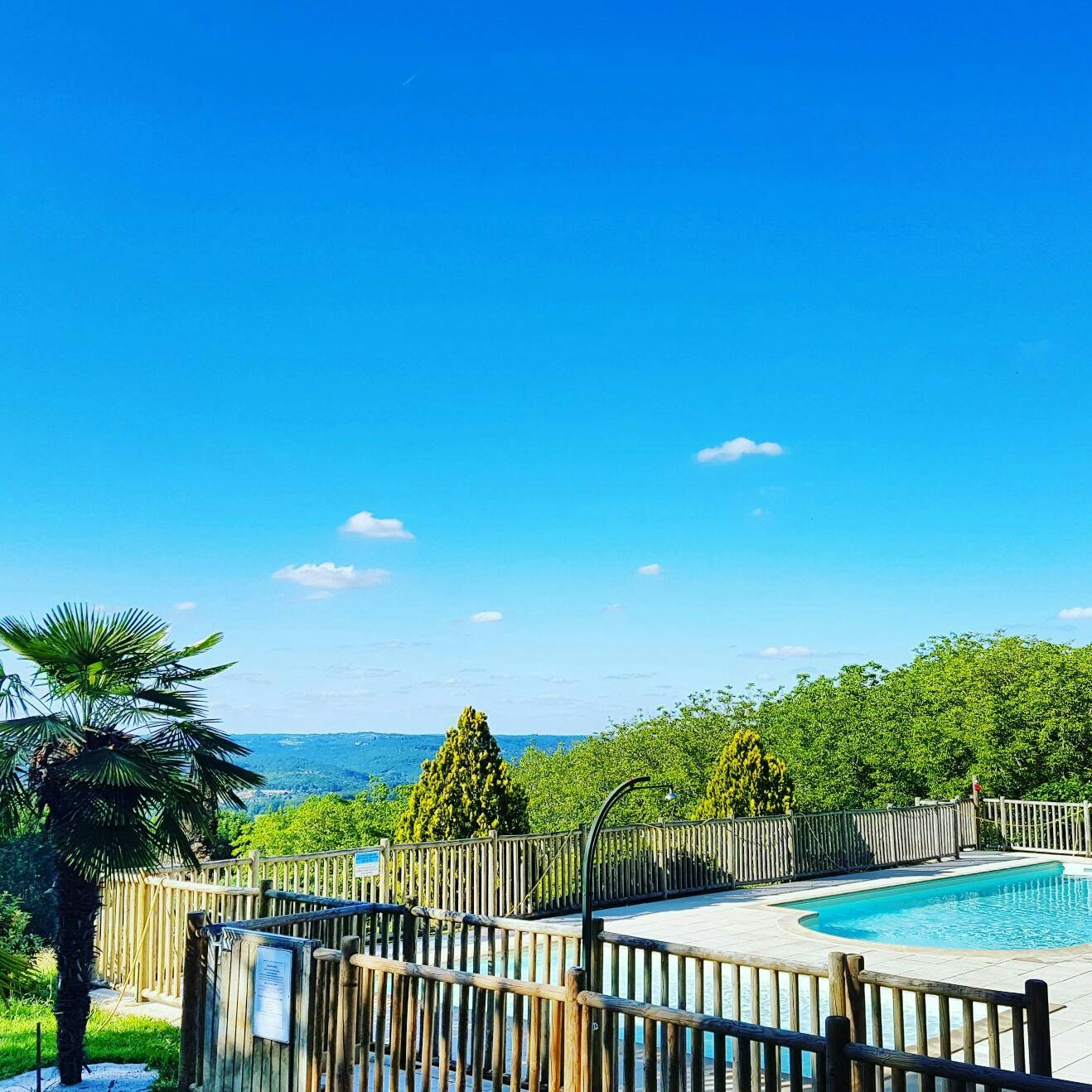 Camping La Ferme du Pelou