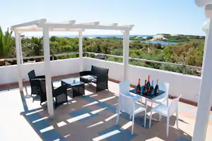 Camping La Foce - Terrasse mit Blick auf das Meer