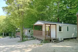 Camping de La Forêt - Mobilheime auf dem Campingplatz