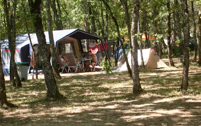 Camping La Forêt (Pezuls)