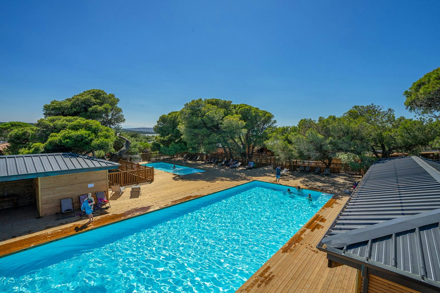 Camping Sandaya Domaine la Franqui - Poolbereich auf dem Campingplatz