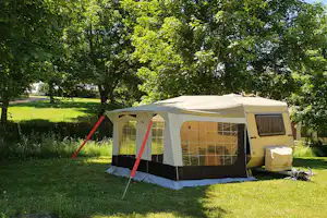 Camping La Fressange - Wohnmobil- und Wohnwagenstellplätze im Grünen