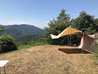 Camping La Futa - Zeltplatz im Grünen mit Ausblick auf die Berge