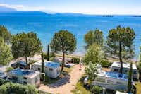 Camping La Gardiola - Wohnmobil- und  Wohnwagenstellplätze mit Blick auf den See