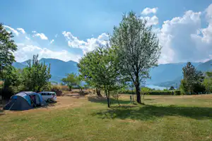 Camping La Genziana - Zeltwiese auf dem Campingplatz