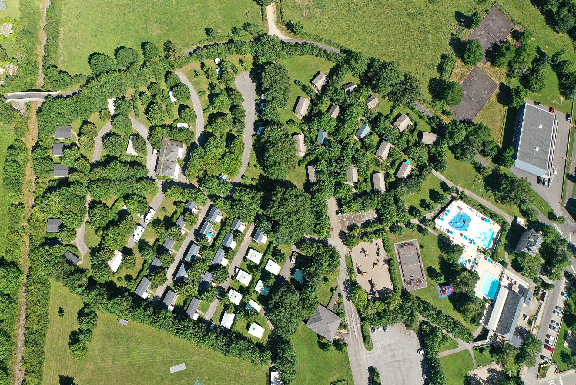 Yelloh! Village La Grange de Monteillac  - Campingplatz aus der Vogelperspektive