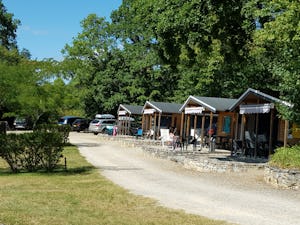 Camping La Magaudie - Mobilheime auf dem Campingplatz